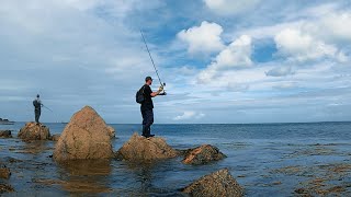 LURE FISHING FOR BASS  COVERING GROUND TO FIND THE FISH [upl. by Onileva]