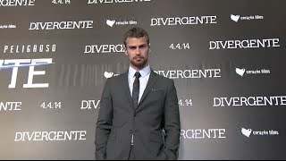 DIVERGENTE  Premiere en México con Shailene Woodley y Theo James [upl. by Kasper]