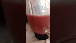 made a mcdonalds strawberry banana smoothie at home smoothie mcdonalds [upl. by Dafodil]