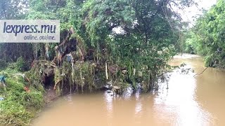 Chamarel BelOmbre et Surinam dans l’enfer des inondations [upl. by Icak]