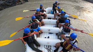 Rafting accident in rishikeshAll rapids in raftingFirst time experience 🚣‍♂️🚣‍♂️ [upl. by Mcgurn154]