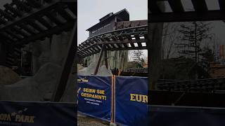 La reconstruction de la Grotte Bûche et lexpress des Alpes europapark shorts EuropaPark [upl. by Nrehtac6]