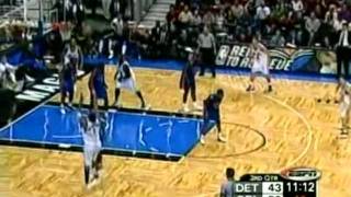 Tracy McGrady 46pts vs Pistons 12252002 [upl. by Eedrahc]