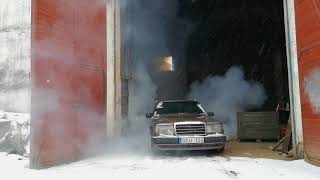 Mercedes w124 OM606 Super Turbo Diesel winter burnout [upl. by Phillane]