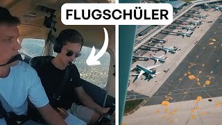 Kontrollzone Hamburg Flugschüler funkt das erste Mal selber [upl. by Mancino]