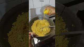 बेसन लाडू♥️ ytshorts recipe cooking reel trading ladoo besanladoorecipeoftheday recipeviral [upl. by Inahs]