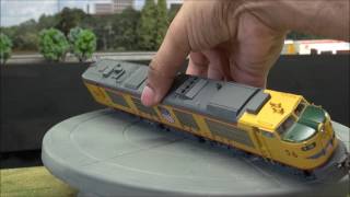 Review Athearn Genesis Gas Turbine [upl. by Refinneg]