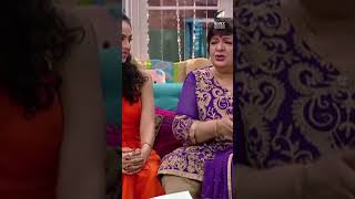 Maya सब के लिए dinner बनाना चाहती है  Sumit Sambhal Lega  shorts [upl. by Zonnya]