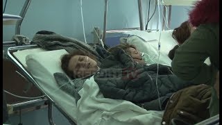 Report TV  Çahet tubi i gazit helmohen punonjëset e fasonerisë në Durrës dërgohen në spital [upl. by Hillie]