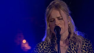 Ilse DeLange en Stef Kamil Carlens  Seven Shades of Blue  Liefde voor Muziek [upl. by Apgar]