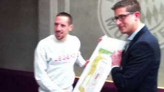 Franck Ribéry von den Lesern der Abendzeitung zum Fußballer des Jahres gewählt [upl. by Sapers600]