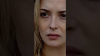 Coherence2013 Movie is Excellent scifi coherence strange movie film moviecritic moviereview [upl. by Anivel]