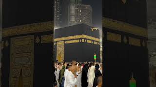 Kaba Ke Tawaaf Ka Khoobsurat Manzar  Maulana Aasim Khan [upl. by Oguh56]