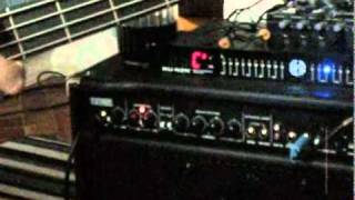 Fender 350 Rumble bass amp review by Johnny Chronix [upl. by Bencion22]