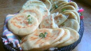 The Tastiest Flat Bread Ever Arabic Subtitles وصفة الذ خبزمقلاة [upl. by Granlund]