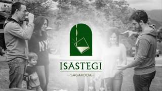 How to Pour Basque Cider  Isastegi Sagardo Naturala  Spanish Natural Cider [upl. by Bobette]