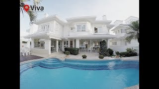 Jurerê Internacional  Casa à venda  wwwvivajurerecom [upl. by Assiled]