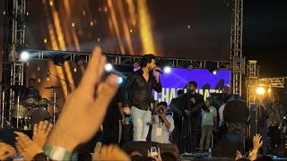 Ye Jo Halka Halka Suroor hai  Farhan Saeed Live Performance [upl. by Nyla]