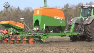 Güttler Frontpacker Avant 61056 mit Fendt 936  Saatbettbereitung beim Maislegen [upl. by Allan]