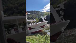 Река mosel  Немцы этой рекой очень гордятся 🤗👍Bernkastel Kues [upl. by Einnig434]