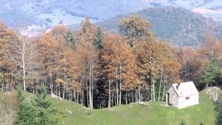 Pyrénéesrandonnée en CommingesEscapade à la cabane de Juzet sous le massif du Cagire 31 [upl. by Oliana]