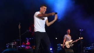 Francesco Gabbani  Occidentalis Karma  Carroponte  Sesto San Giovanni Milano 29062017 [upl. by Nythsa]