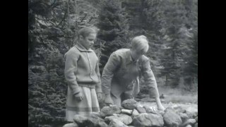 Die Höhlenkinder Folge 3 quotDas Bootquot Deutschland 1962 [upl. by Cruickshank]