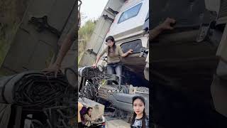 Công việc nặng phụ nữ vẫn làm được  triệu đại đìnhchinatrucktruckdriver [upl. by Charita262]