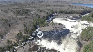 Le tour des chutes [upl. by Dorothy]