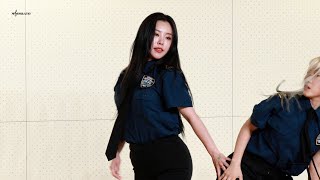 4K210523 마마무 휘인 Redd 팬사인회 무대 직캠 MAMAMOO WHEEIN FANCAM [upl. by Beau]