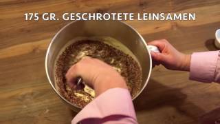 Selber Eiweißbrot backen  perfektes Rezept zum Abnehmen  Diät [upl. by Senzer45]