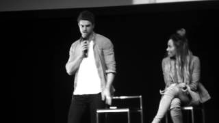 Nathaniel Buzolic imitating Elijah  BloodyNightCon 2016 [upl. by Yennaiv]