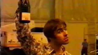 quotLiam is a sex godquot  Fans react to Oasis live at Earls Court 1995  MTV News [upl. by Nilyaj]