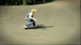 The Skatesurfer Fun for all ages [upl. by Royo]