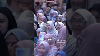 Menata Hati  Luka Masa Kecil Terbawa Dewasa  Ustadz Hilman Fauzi [upl. by Anastasio]