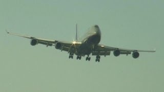 747400 GoAround at JFK due to runway incursion [upl. by Yatnoj763]