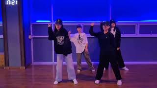 MDANCE 카리나UP 키즈KPOP화목CLASS M댄스본점 [upl. by Oirifrop]