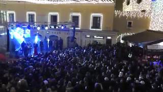 Capodanno 2019 nella Piazzetta di Capri happy new year [upl. by Nagol]