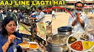 Hardworking Man selling Thali on CYCLE Only 40 Rs । Delhi। Street food india । Motivational story [upl. by Colene581]