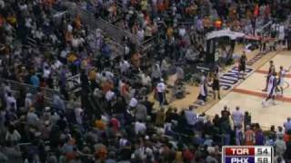 Shaq Dives Into the Crowd [upl. by Armond592]