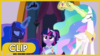 Twilight Sparkle la nueva monarca de Equestria  MLP La Magia de la Amistad Esp Latino [upl. by Isewk]