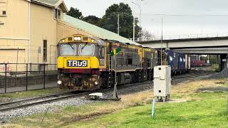 Tasrail TR09 TR14 31 train departing Devonport [upl. by Akemat]