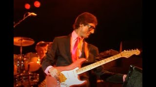 HANK MARVIN  Shadows LIVE 1983 [upl. by Auqinet]