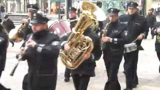 Neujahrsmorgen in Hamburg Das Polizeiochester marschiert auf und spielt quotGruß an Kielquot [upl. by Rez]