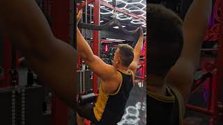 180 pound wide grip Lat pull downs at an incredible gym bodybuilding gymlife motivation [upl. by Aisilef]