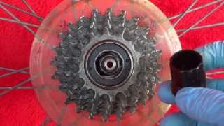 REMOVAL AND REFITING A THREADED FREEWHEEL FROM A THREADED BICYCLE HUB [upl. by Eseilenna617]