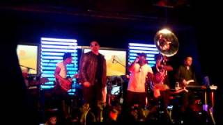 Heavy D  The Roots  quotOverweight Loverquot LIVE [upl. by Notsla467]