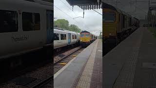 UK Letchworth Garden City Railway Station Diesel locomotive [upl. by Lawry25]