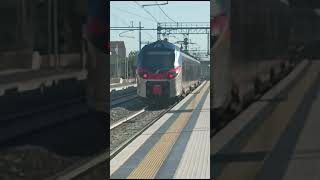 Pop proveniente da Barletta diretto a Bari Centrale in partenza dalla Stazione di Bari SSpirito 🇮🇹 [upl. by Charlean368]