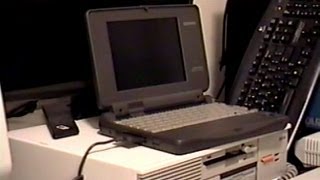 LGR  Compaq Contura Aero 433c MSDOS Laptop Overview [upl. by Enaerb]